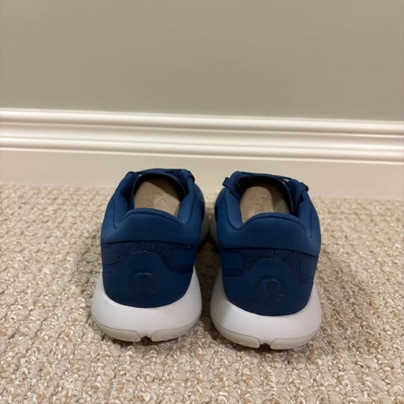 lululemon Strongfeel Women's Training Shoes - Picture 5 of 8